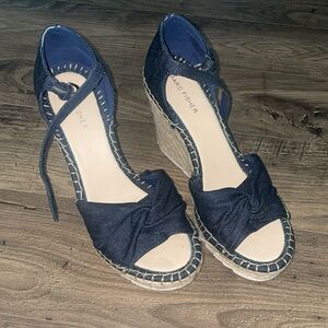 Blue Marc Fisher wedges